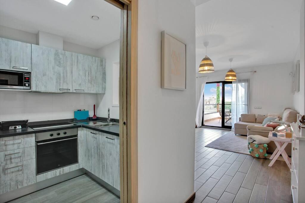2 Terraces Apartment W/ Astonishing Views. Costa De Antigua Exteriör bild